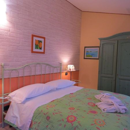 B&B Dei Doria & Suite Dolceacqua Eksteriør bilde