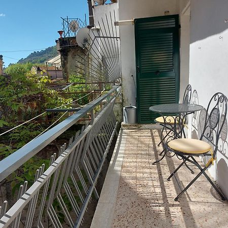 B&B Dei Doria & Suite Dolceacqua Eksteriør bilde